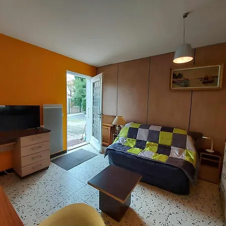 Climatise Pour 2 Avec Parking Prive Au Coeur De - Fr-1-326-804 Appartement *