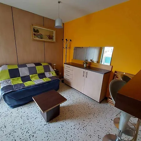 Appartement Climatise Pour 2 Avec Parking Prive Au Coeur De - Fr-1-326-804 Marseillan (Herault)