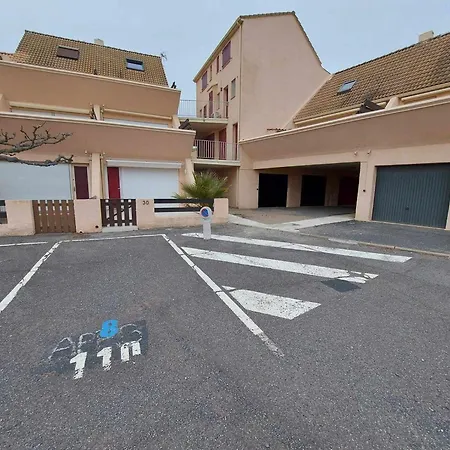 Appartement Climatise Pour 2 Avec Parking Prive Au Coeur De - Fr-1-326-804